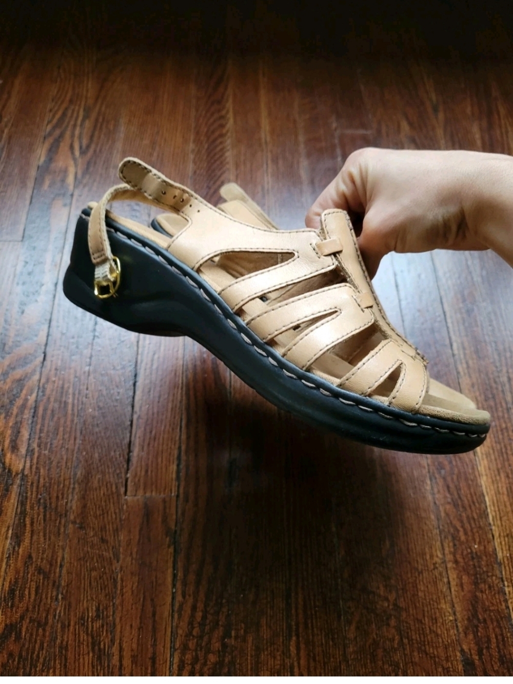 Clarks Womens Size 7M Lexi Marigold Sandals Slingback Beige Open Toe Heels - Picture 4 of 14